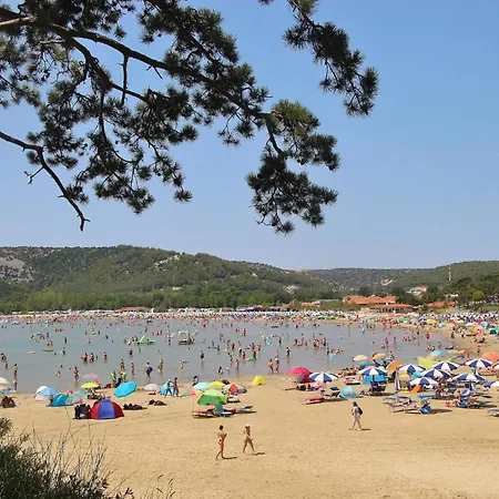 Appartamento 11 Lopar